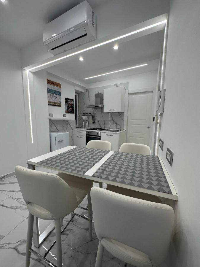 Mavy House Napoli Nápoles Exterior foto